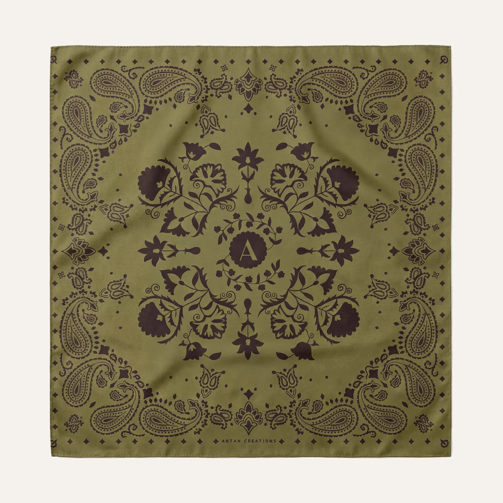 Bandana en soie Khaki – 70 × 70 cm