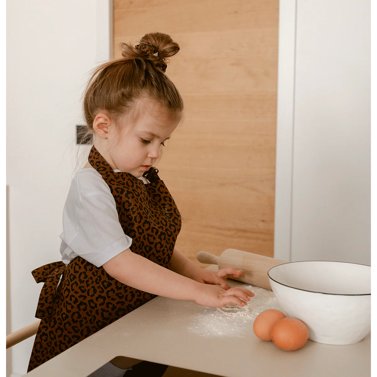 Tablier de cuisine enfant leopard marron