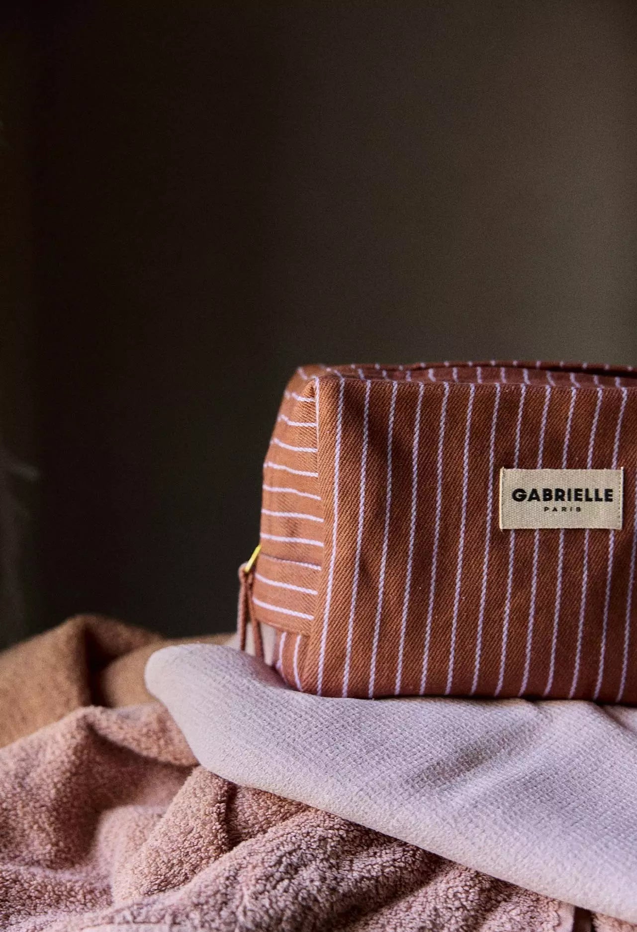 Trousse de toilette Gabrielle rayures lilas 