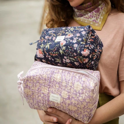 trousse de toilette bleu marine fleurie
