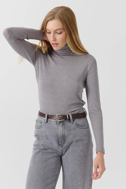 Pull col roulé gris