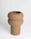 Vase ondulé marron clair