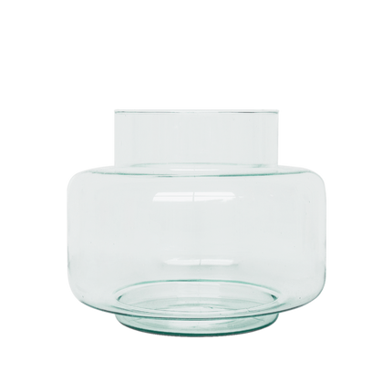 Vase en verre transparent