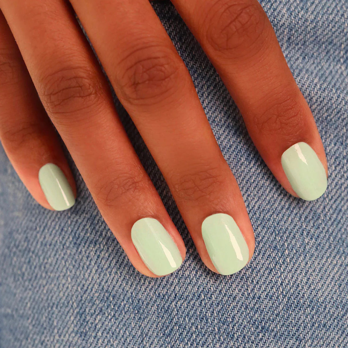 Vernis semi Mint Manucurist