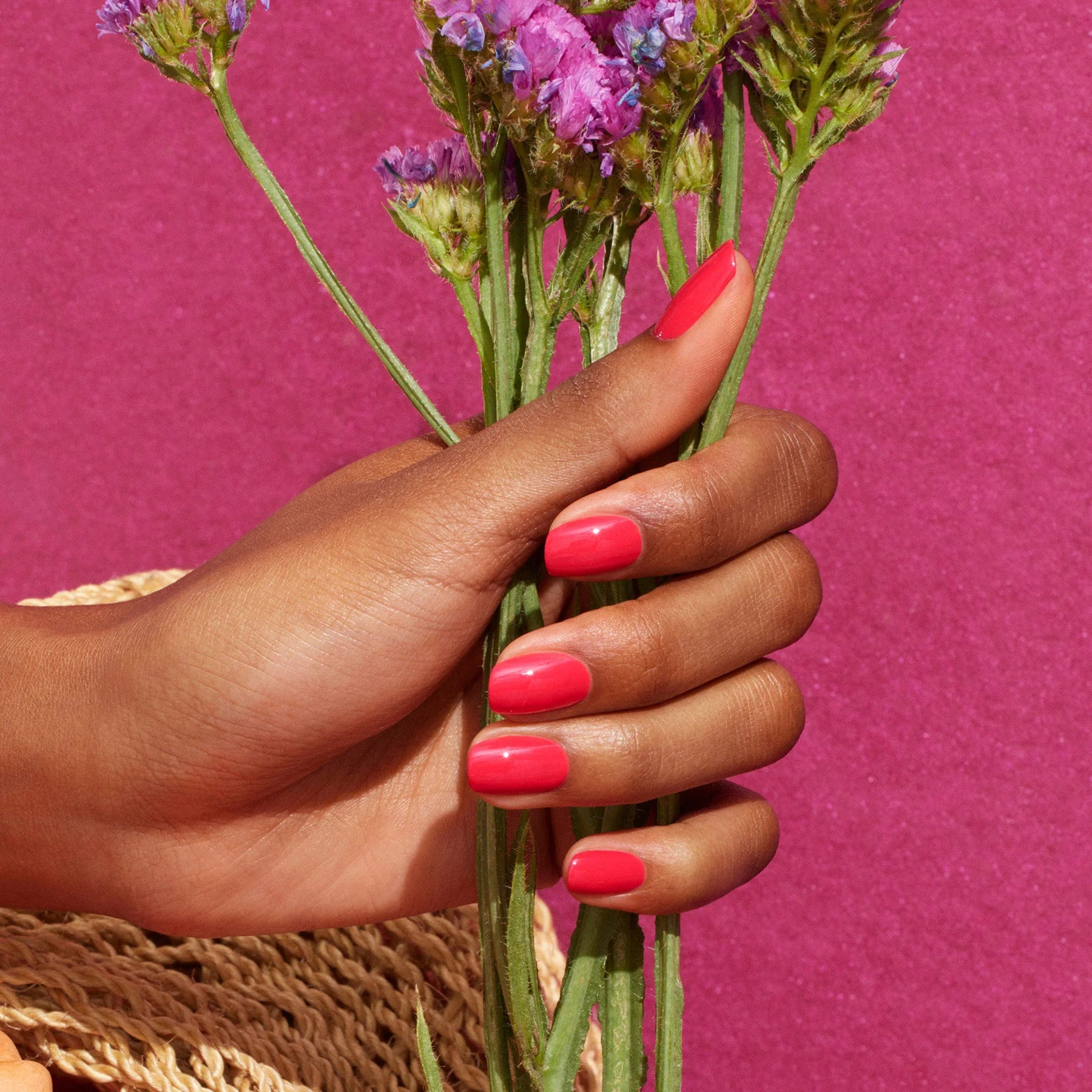 Vernis semi permananent bougainvillea Manucurist