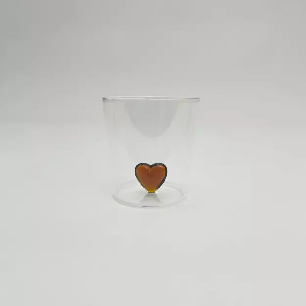 verre avec coeur ambre