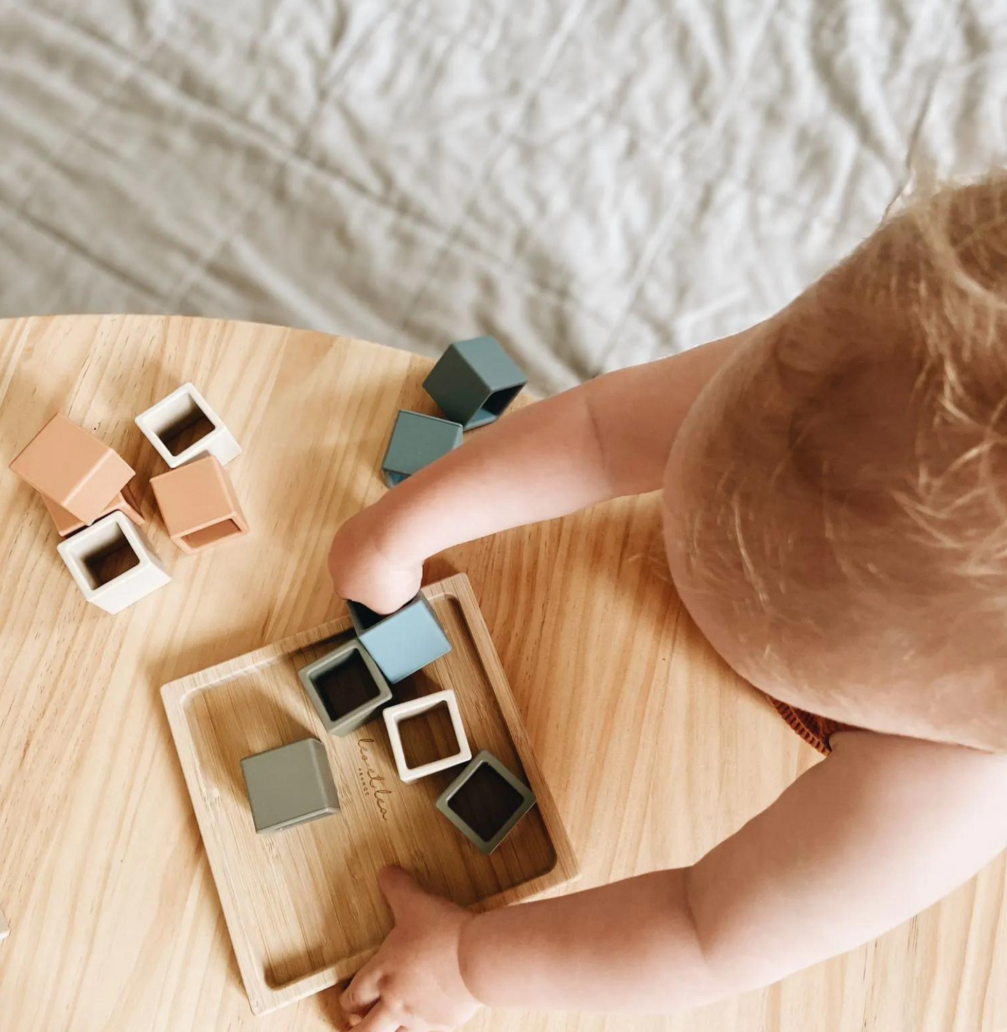 cubes de construction Léo et lea