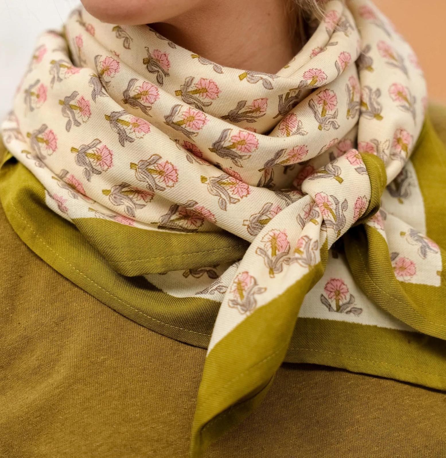 grand foulard Valentina